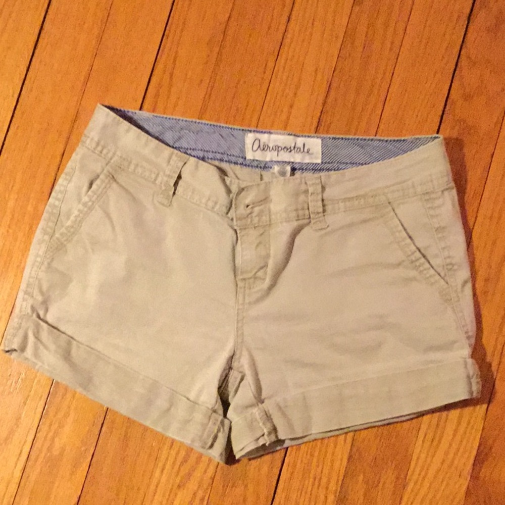 Juniors Cuffed Shorts